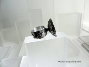 Anillo HUELLAS - Plata de Ley Mate y Esmaltes al Fuego - Edicción Limitada
