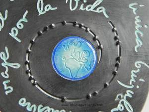 Colgante EL CORAZÓN ES LA ÚNICA BRÚJULA EN NUESTRO VIAJE POR LA VIDA. colección EL CIELO EN LA TIERRA. Pieza Única. Plata de Ley y Esmaltes al Fuego