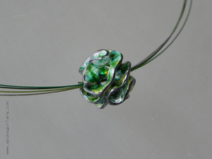 Colgante ESFERA TALLADA / ESMALTE. Plata de Ley y Esmaltes al Fuego. Colección ESFERA TALLADA.