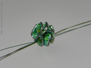 Colgante ESFERA TALLADA / ESMALTE. Plata de Ley y Esmaltes al Fuego. Colección ESFERA TALLADA.