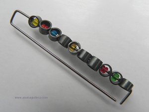 Pendientes TUBOS y COLORES. Plata de Ley envejecida, Abalorio de Cristal y Acero Inoxidable Quirúrgico