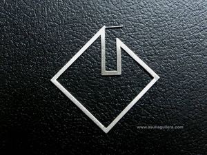 Aretas GEOMETRÍAS / MINIMAL Plata de ley Envejecida/Mate.en diferentes dimensiones. Asun Aguilera, Joyeria de Autor en Gijón, Asturias 