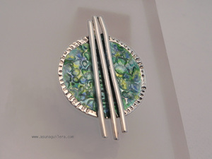 Colante JAPONÉS/ Redondo. Plata de ley y Esmaltes al Fuego. Colección JAPONESA. Asun Aguilera, Joyería Contemporánea de Autor