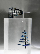 Pendientes GEOMETRÍAS/Titanio. Titanio, Acero Inoxidable Quirúrgico, Acero Inoxidable. Joyería Contemporánea Española. Contemporary Jewelry.Asun Aguilera, Joyería de Autor. Tienda en Gijón, Asturias, calle Trinidad 10 
