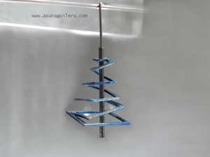 Pendientes GEOMETRÍAS/Titanio. Titanio, Acero Inoxidable Quirúrgico, Acero Inoxidable. Joyería Contemporánea Española. Contemporary Jewelry.Asun Aguilera, Joyería de Autor. Tienda en Gijón, Asturias, calle Trinidad 10 