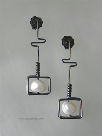 Pendientes GEOMETRICOS/Perlas   68 €
