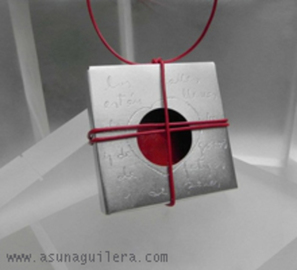 Colgante DE AMOR Y DESAMOR   