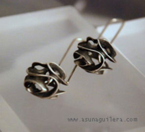 Pendientes ESFERA TALLADA - Colgar 100 €